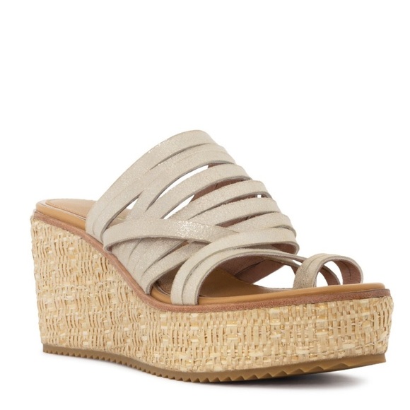 Donald J. Pliner Shoes - Donald J. Plummer Ithaca Platino Women’s 8 1/2 Heels Woven Sandals Strappy
